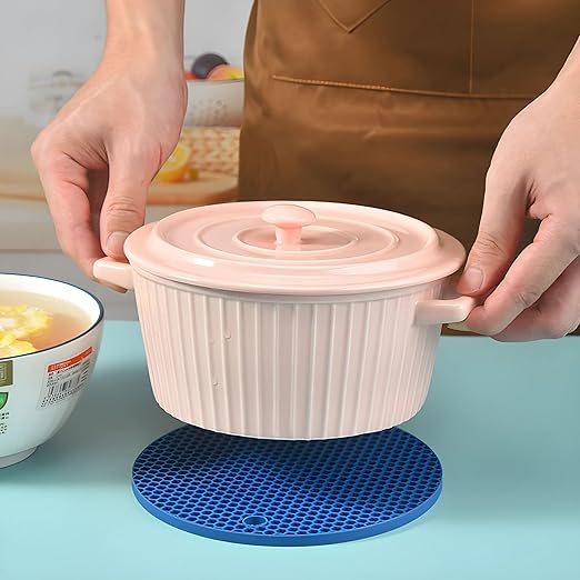 Silicone Heat Resistant Trivet Mats–Premium Food-Grade, Non-Slip, 3mm Thick Pot Holders for Hot Pans & Kitchen Use, Round, Multi-Color, Set of 4